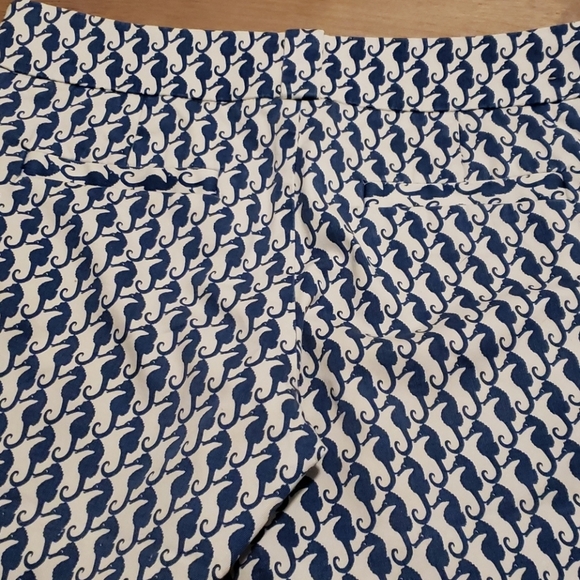 LADIES J CREW SZ 4 SEAHORSE PRINT SHORTS - Picture 10 of 13
